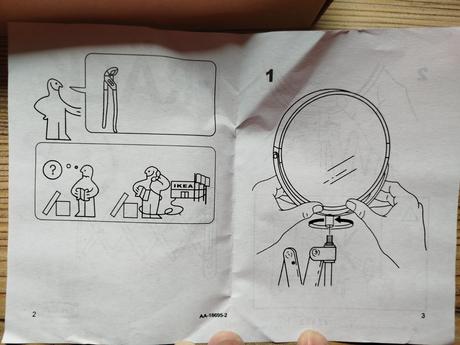 Kozmetické zrkadlo,