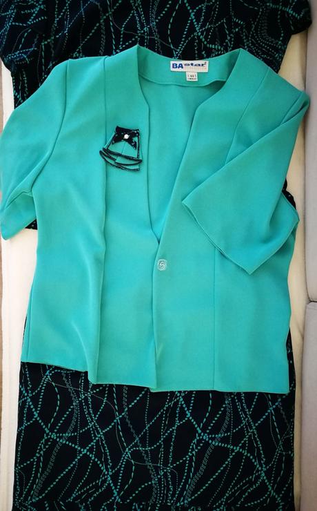 Dámsky kostým 42-44, 42