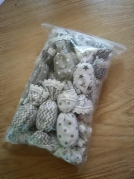 Rucne site latkove salonky,