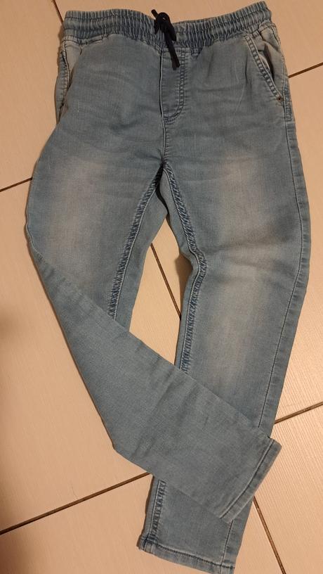 Nové nohavice rifle 134/140 tnv, terranova,146 / 152