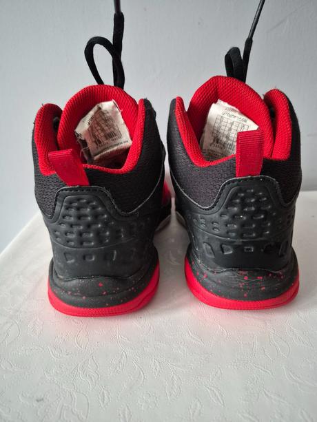 Vysoke botasky 35, decathlon,35