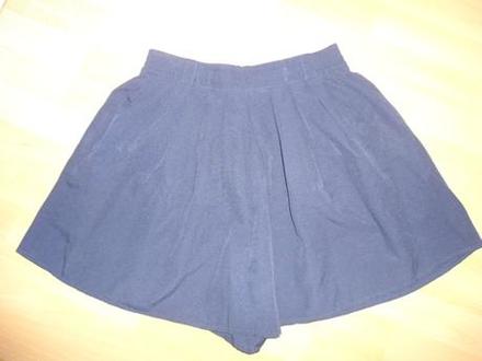 Tmavomodre kratasy - na styl sukne, m