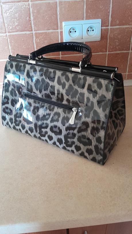 Nová kabelka +ramienko cez plece, 