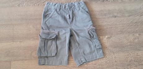 Kapsače  104-110, c&a,110