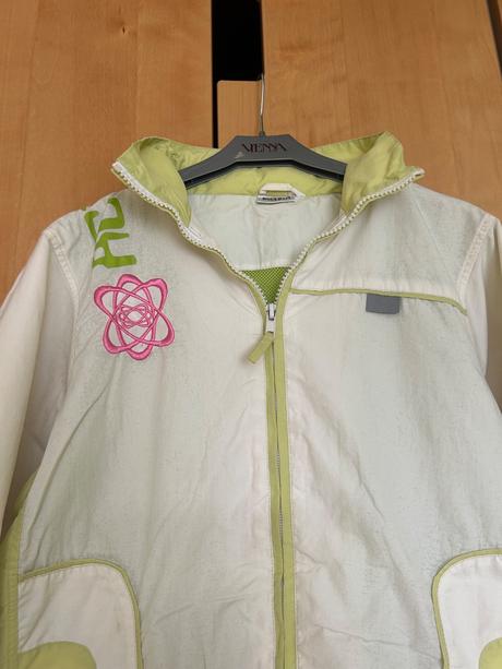 Prechodná bunda, 146