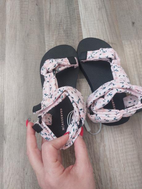 Sandálky 32, reserved,32