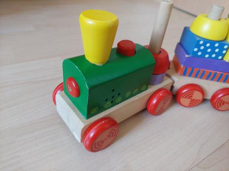 Drevený vláčik, 