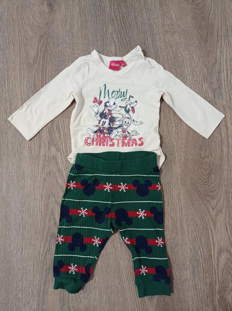 Vianocny komplet, 62