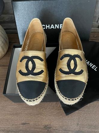 Chanel, 35