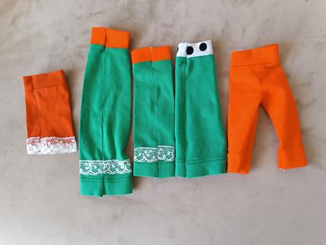 Oblečenie pre bábiky,