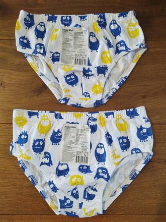 2 chlapčenské slipy 122-128 a 134-140, 122