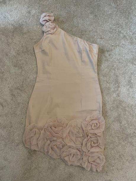 Kokteilove saty ax paris, s