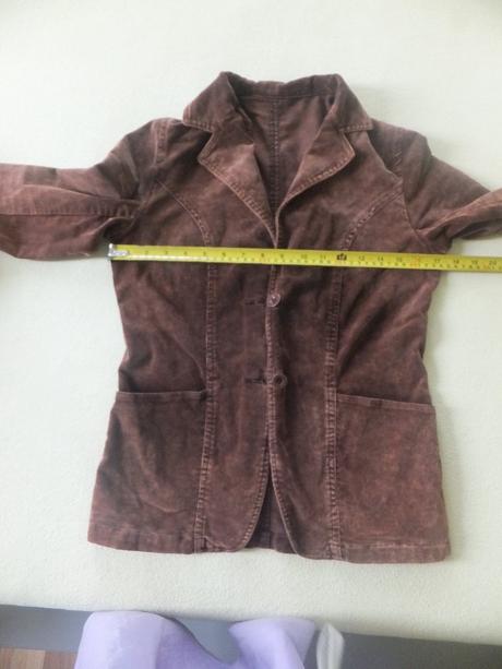 "hermelínové" sako, m