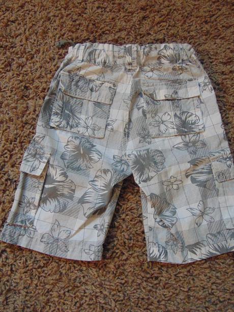 Krátke nohavice, authority,110