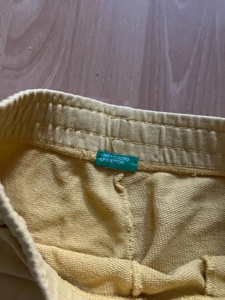 Žlté bavlnené kraťasy benetton xs/s, benetton,s