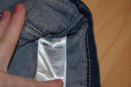 Rifľové šaty lupilu 86 so srdiečkom top stav, lupilu,86