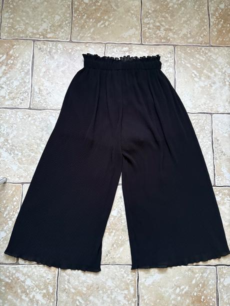 Plisované nohavice cropp, 36
