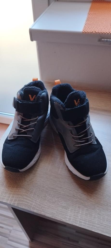 Super prechodné tenisky, 35