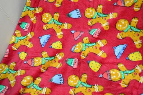 Vačšia jemná deka s perníčkami, 