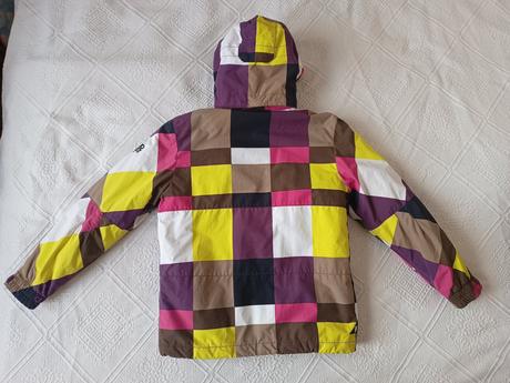 Dievcenska lyziarska - snb bunda protest, 152