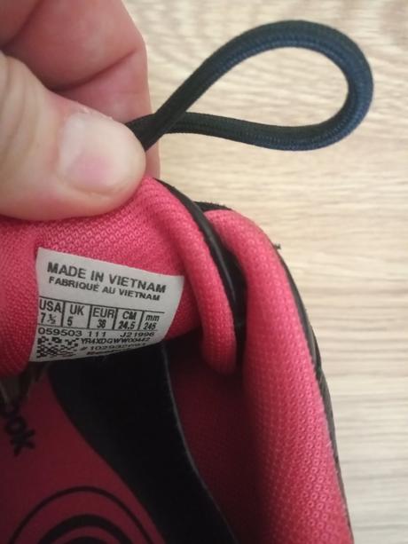Kožené tenisky zn ecco a reebok veľ.38 super stav, ecco,38