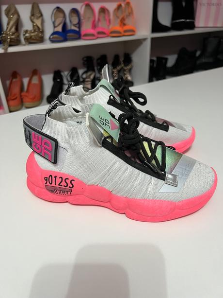 Bielo ružové tenisky, 39