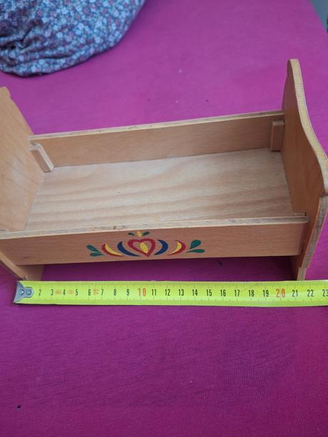 Retro postielka pre babiky, 