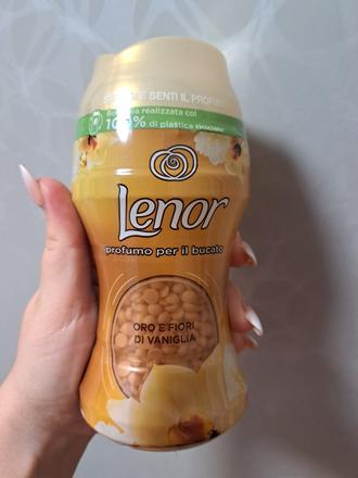 Lenor 140g perlicky,