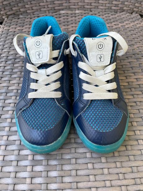 Značkové topanocky, geox,30