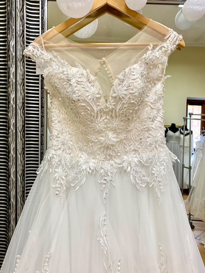 Svadobné šaty - m/l, l / m