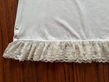 Biele šaty s čipkou, s