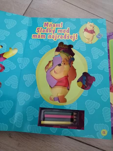 Kniha šablón so samolepkami,