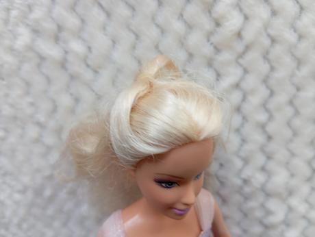Barbie annika baletka,