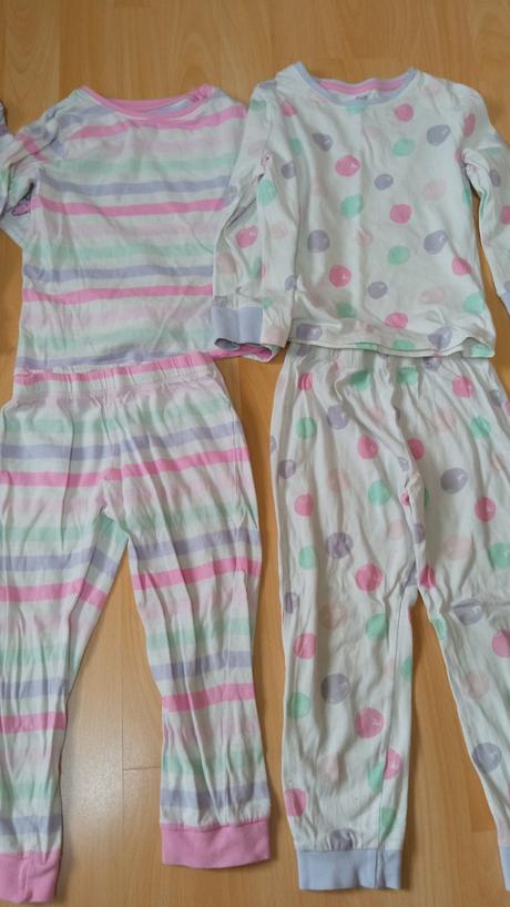 Pyžamá 4-5 rokov, f&f,110