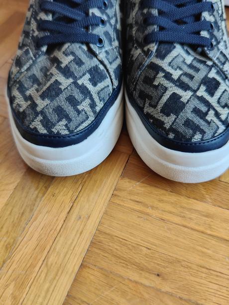 Tommy hilfiger monogram moderné, kvalitné tenisky, tommy hilfiger,39