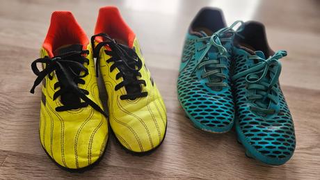 Kopačky a turfy, adidas,35