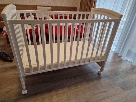 Detska postielka + matrac + kolotoc, šírka (cm): 60,dĺžka (cm): 120