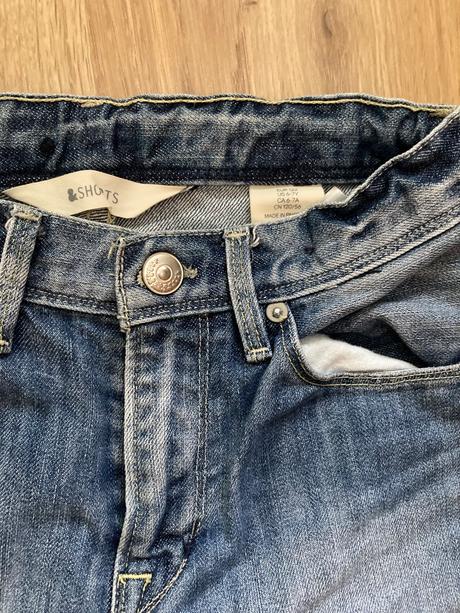 Riflove kraťasy, 122