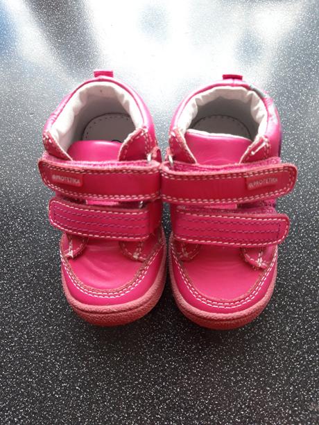 Topanky, protetika,19