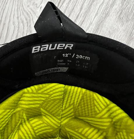 Hokejové holene  (veľkosť 12 i 13), bauer,m