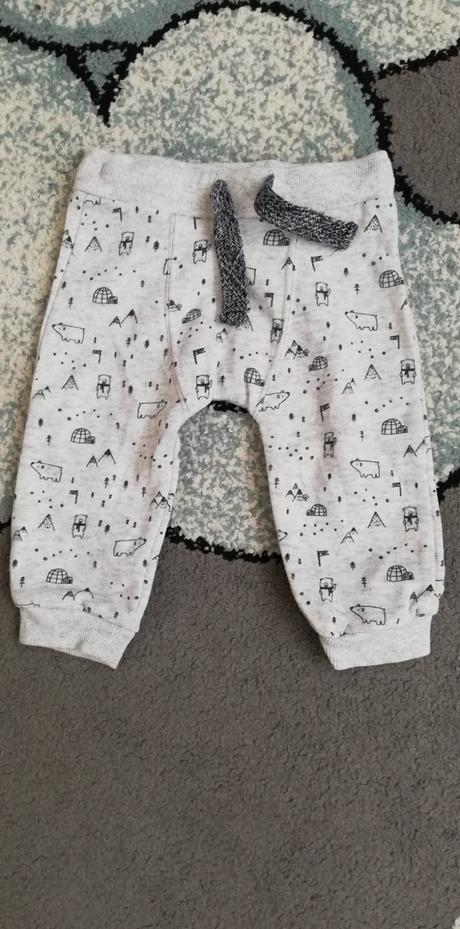 Tepláky veľ. 74, f&f,74