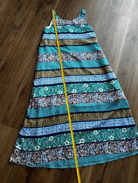 Letne saty, nove, 140, s postou, 140