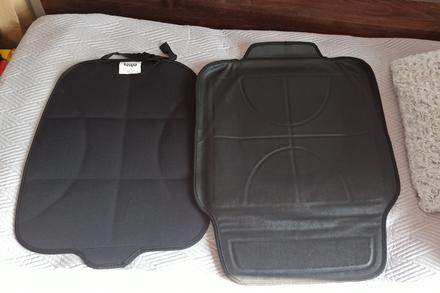 Podložka pod podsedák na ochranu sedadla, zopa