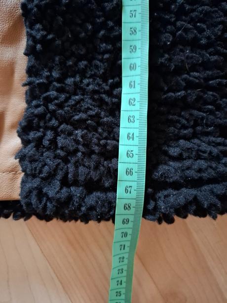 Prechodny kozustek, l