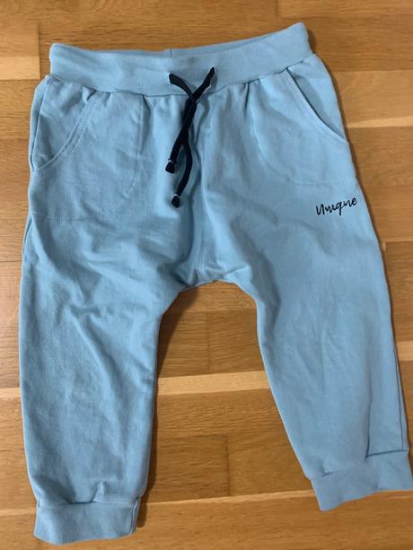 3/4 pudlace unique, 134