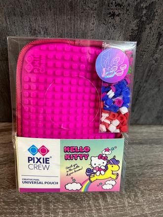 Hello kitty pixelove dievcenske puzdro, 