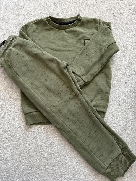 Teplakova suprava, reserved,110