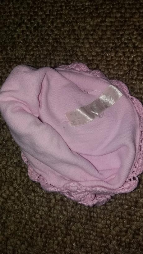 Podšitá hačkovaná čiapka, 74