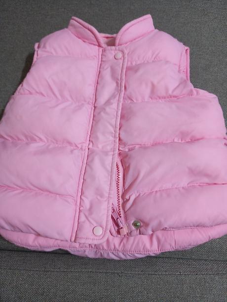 Vesticka, marks & spencer,92