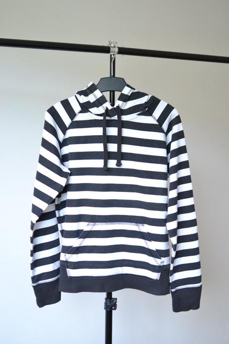 Čierno-biela mikina m, m